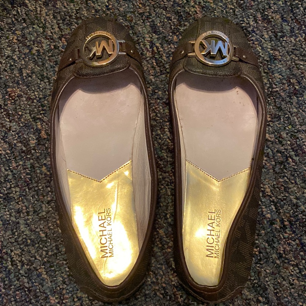 Michael Kors brown flats